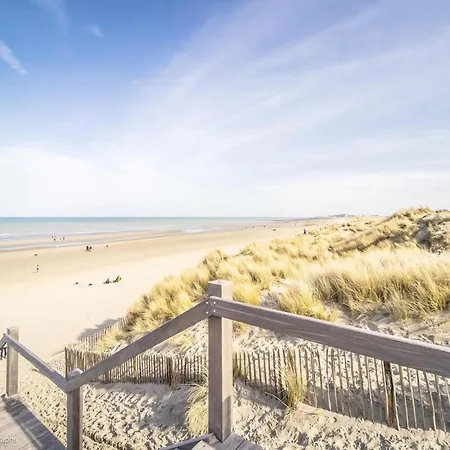 In By The ניופורט