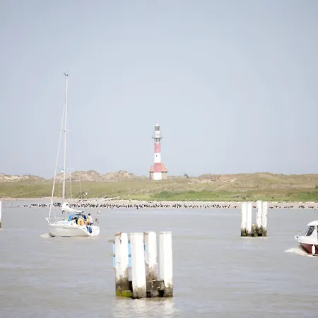 In By The * Nieuwpoort